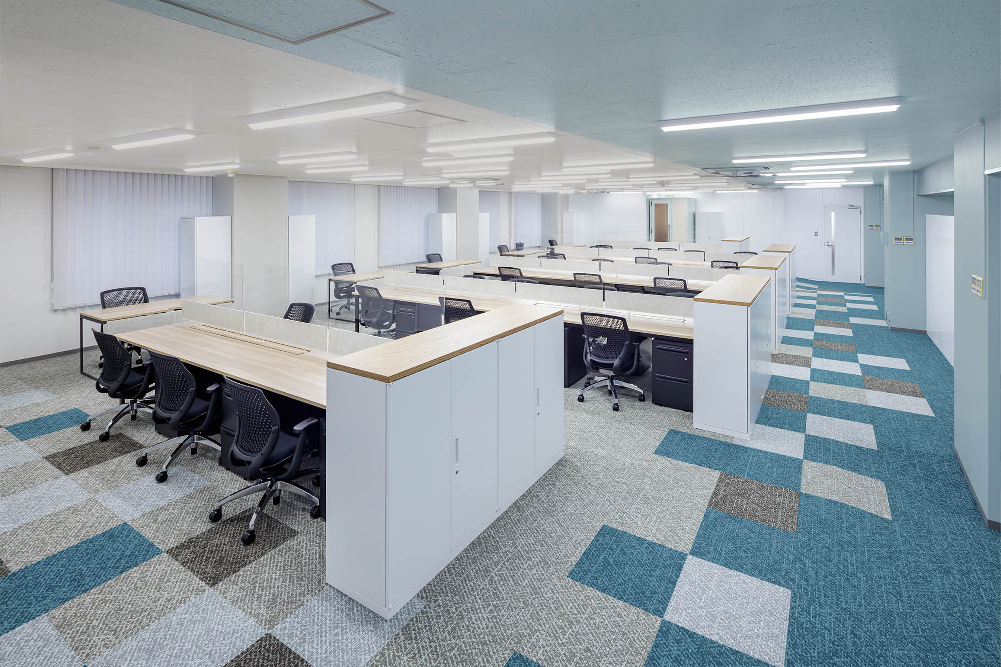 ADEKA物流株式会社 様