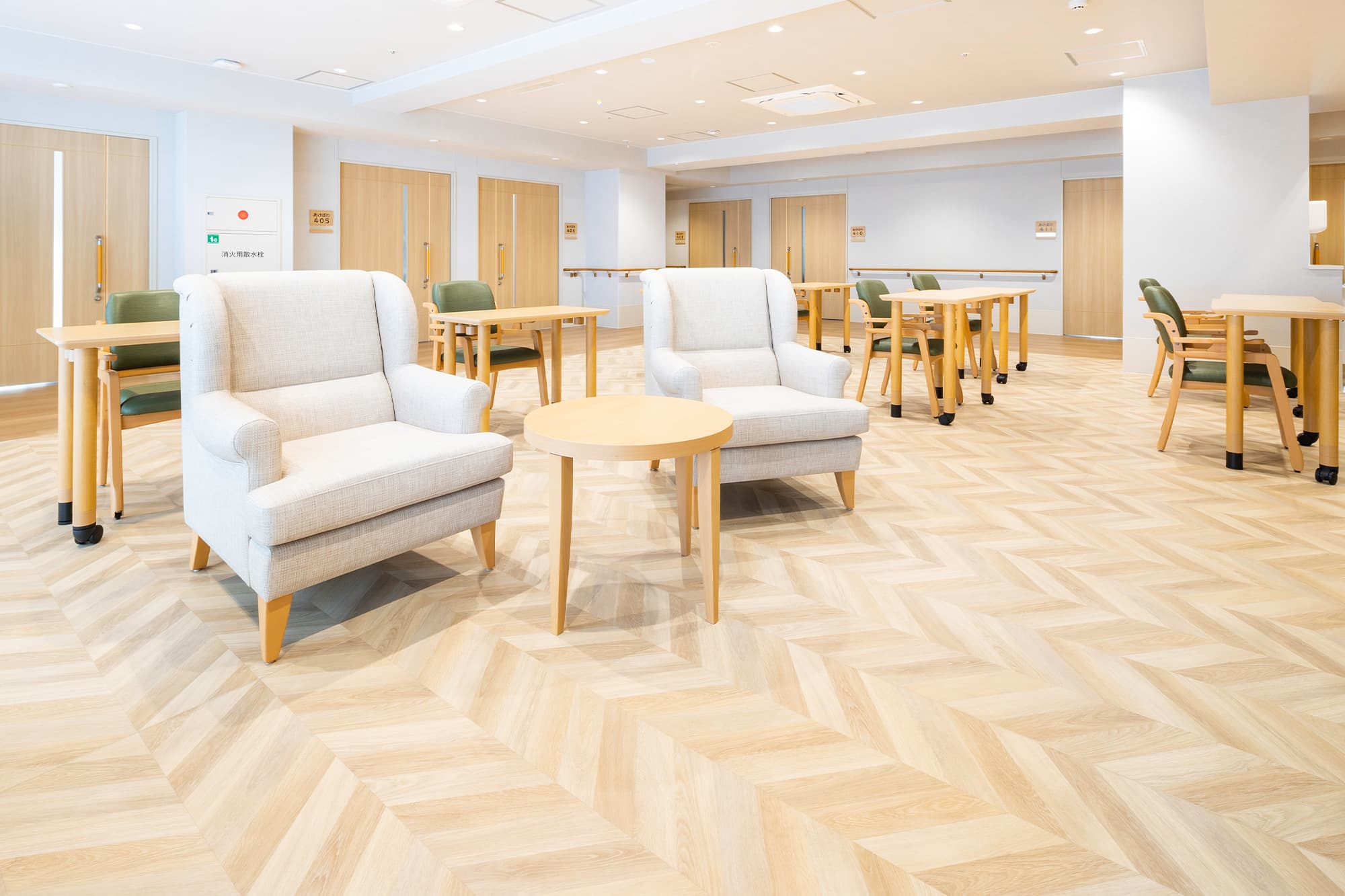 利用者さま、スタッフさまの負担軽減を考慮した空間 － オリバー 医療・福祉プロジェクト事例