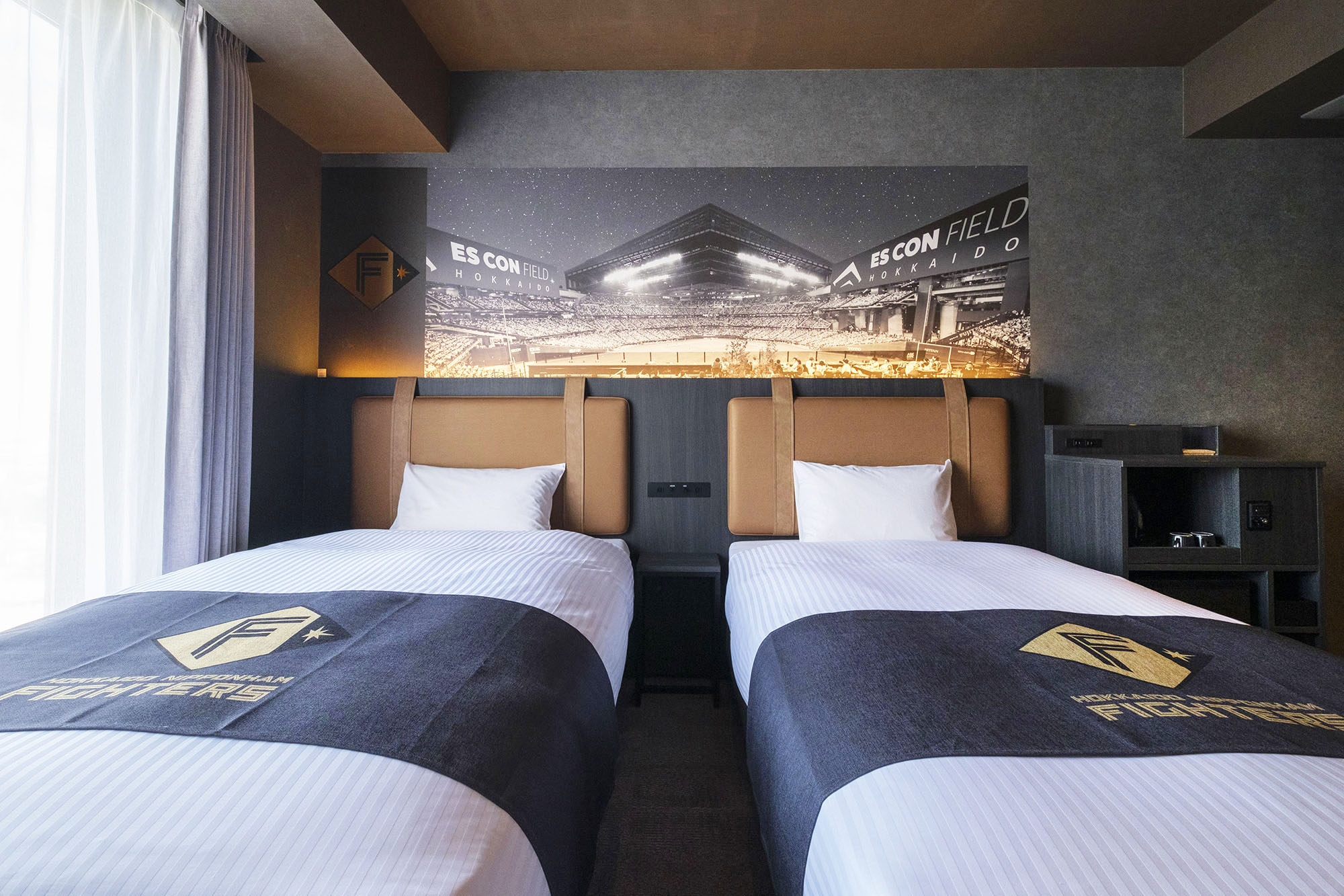 ボールパークの世界観が広がる、ファン心を掴む空間 － オリバー 宿泊プロジェクト事例