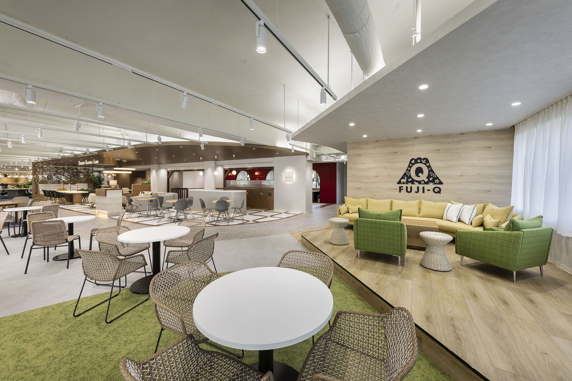 富士山麓と富士急行線の魅力を詰め込んだオフィス － オリバー オフィスプロジェクト事例