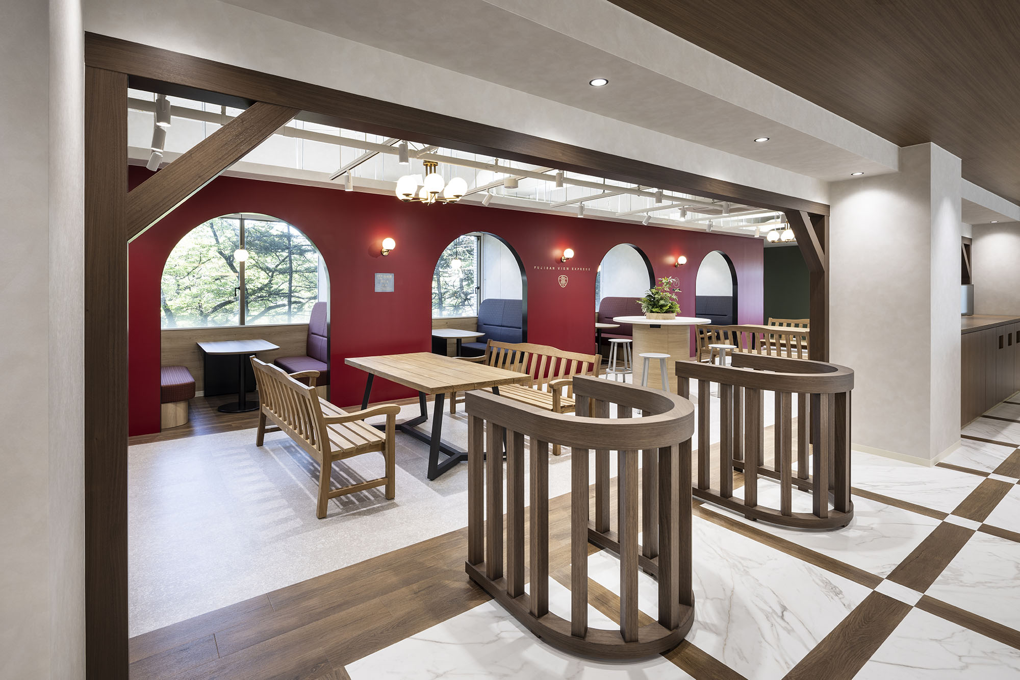 富士山麓と富士急行線の魅力を詰め込んだオフィス － オリバー オフィスプロジェクト事例