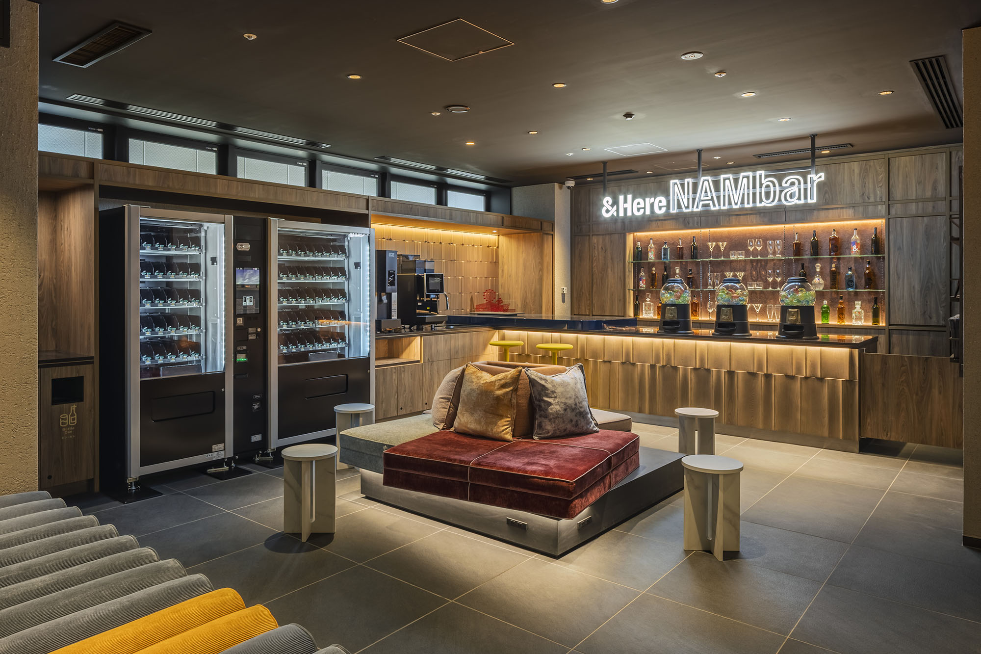 「うらなんば」らしさを感じる、街の魅力あふれる空間 － オリバー 宿泊プロジェクト事例