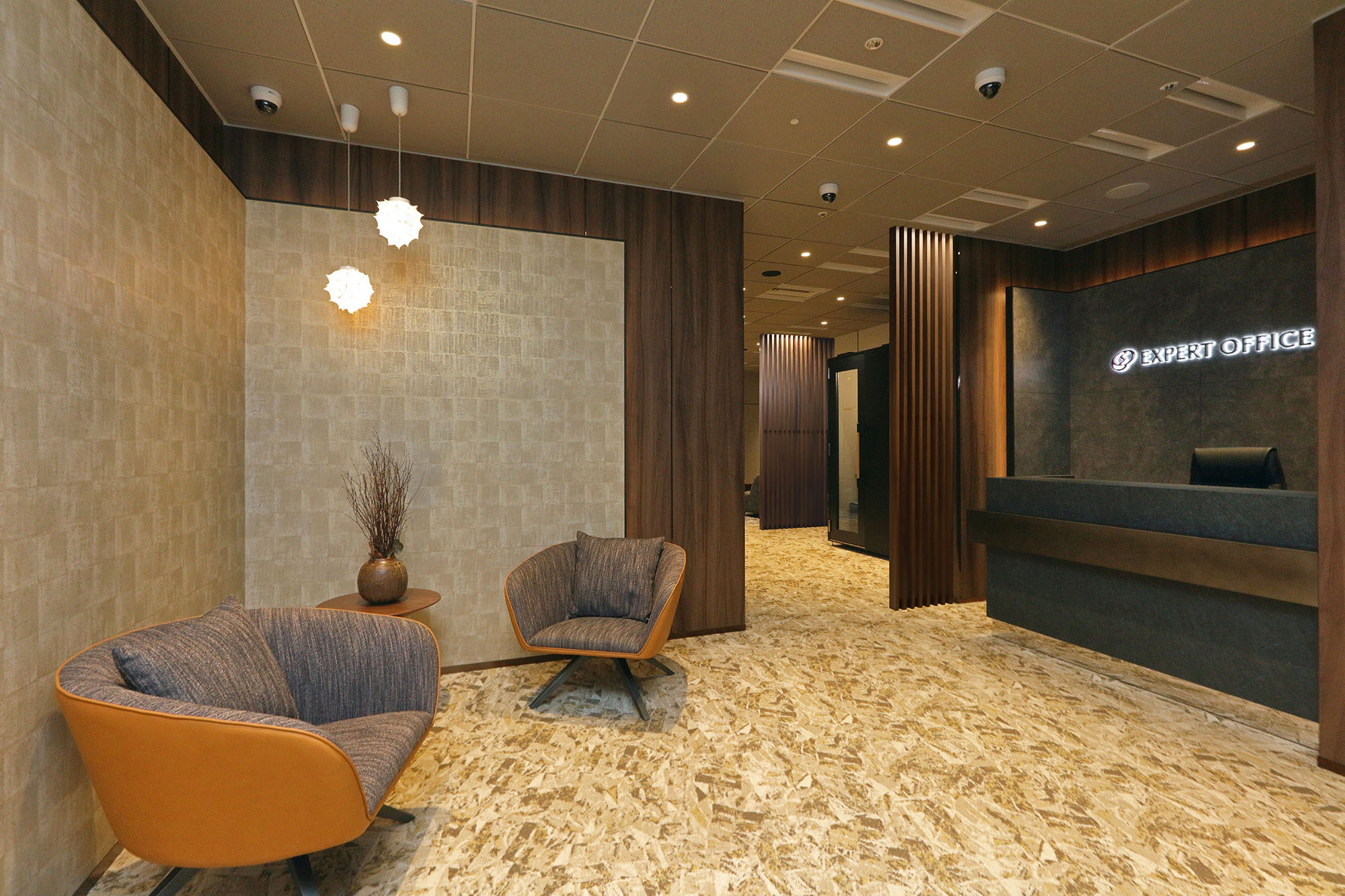 名古屋の伝統とモダンが融合したラグジュアリー空間 － オリバー オフィスプロジェクト事例