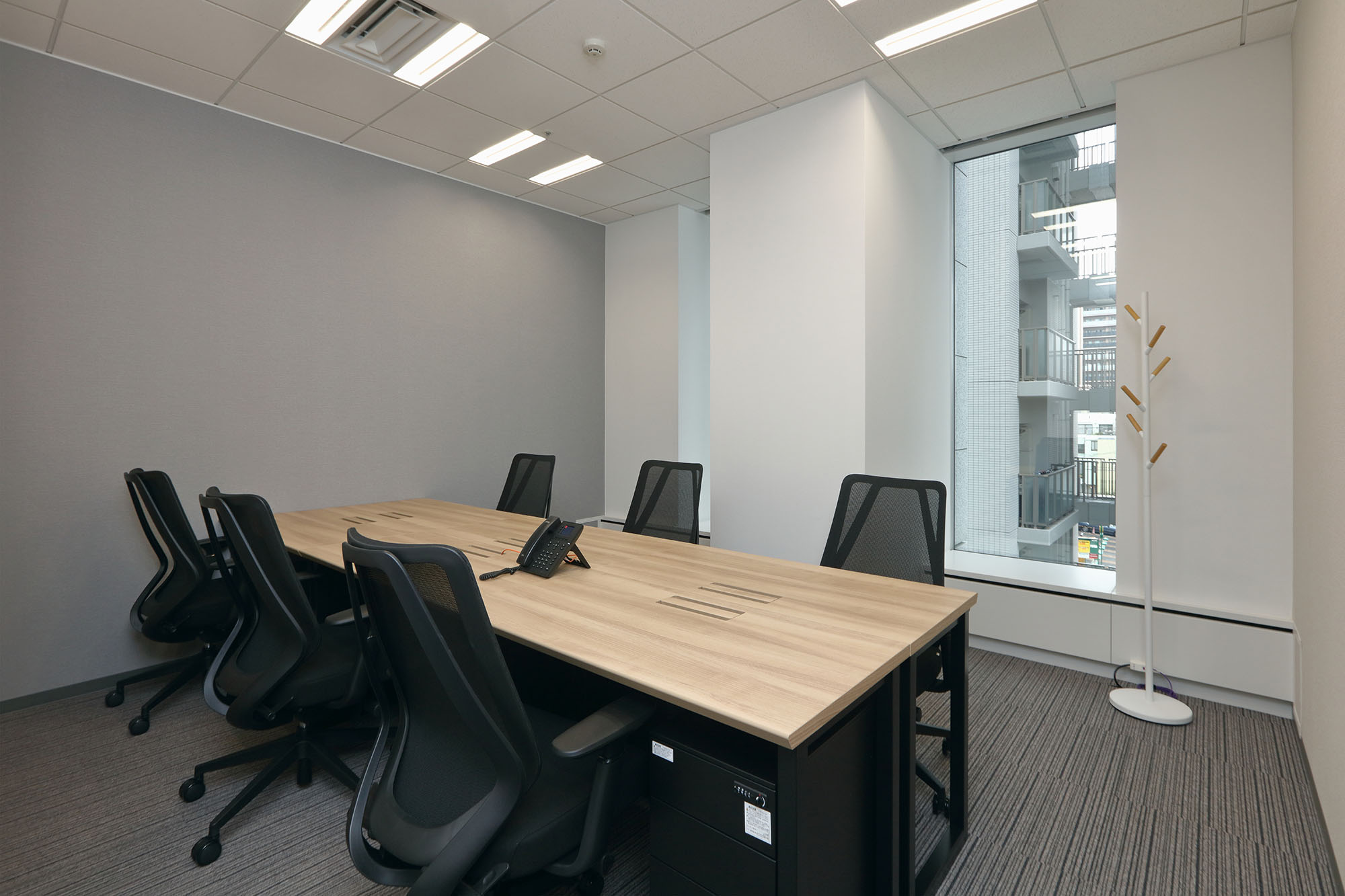 名古屋の伝統とモダンが融合したラグジュアリー空間 － オリバー オフィスプロジェクト事例