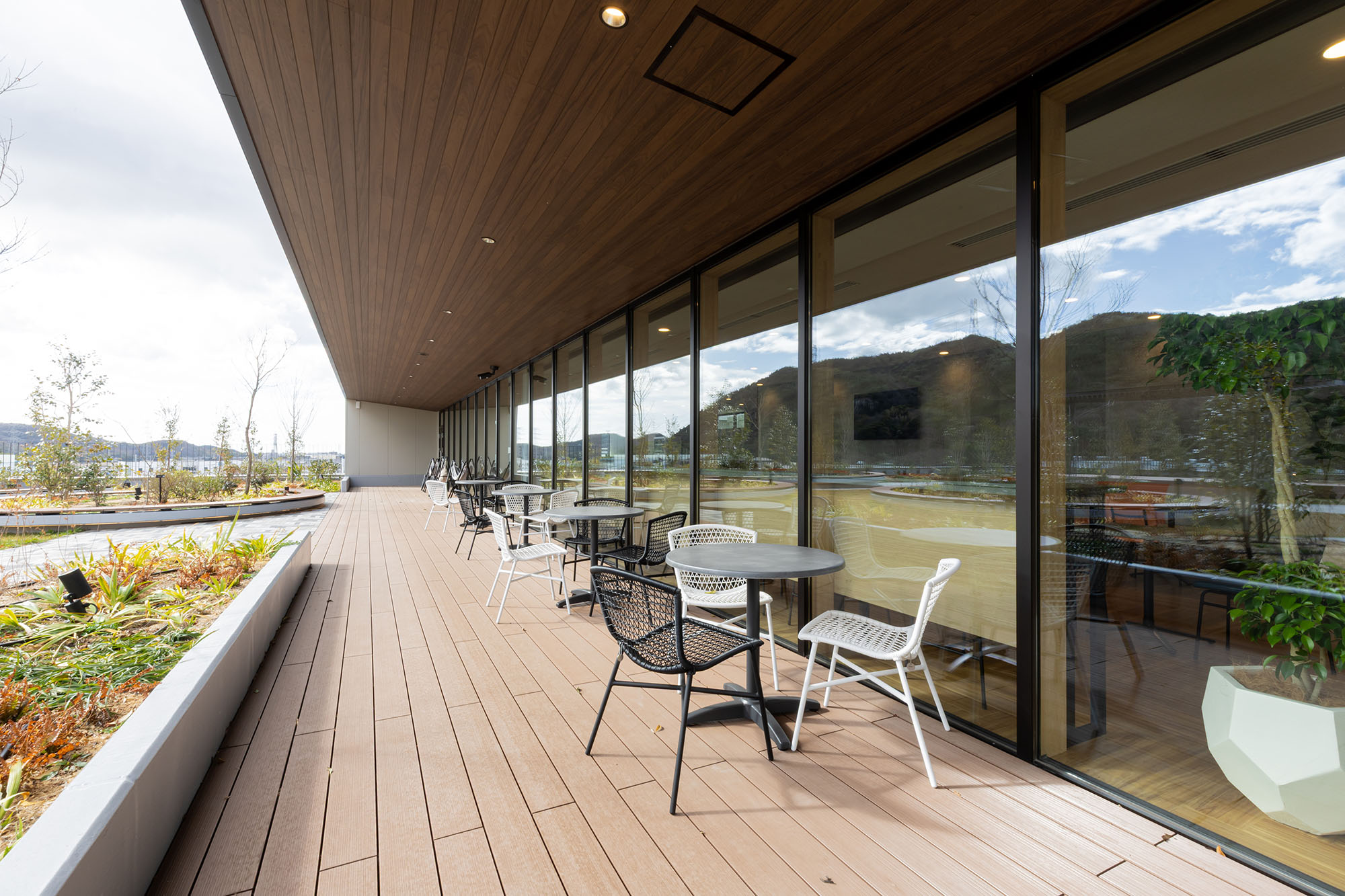 人と環境にやさしいオフィス空間 － オリバー オフィスプロジェクト事例