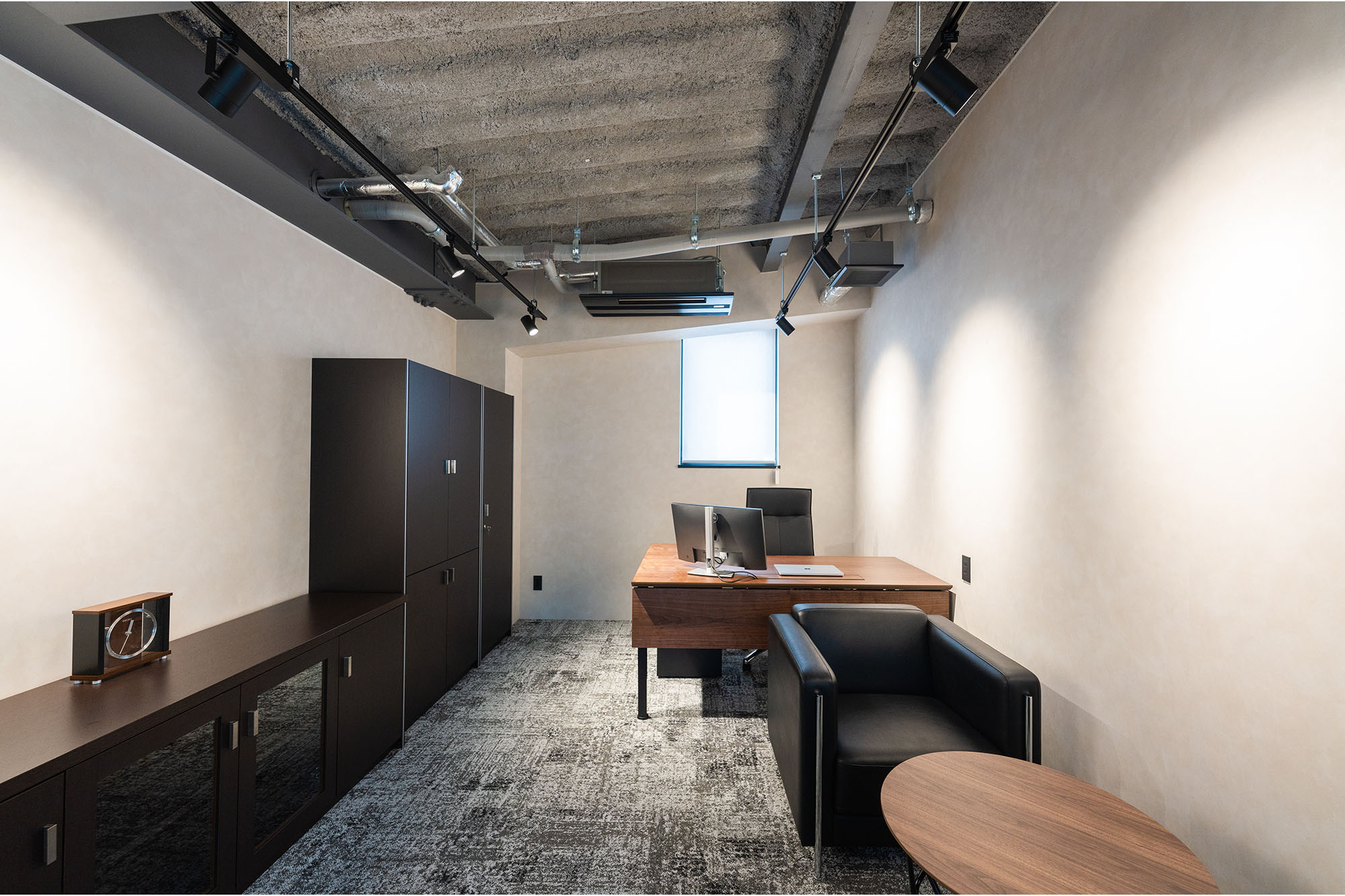 人が集まり、コミュニケーションが広がっていくオフィス － オリバー オフィスプロジェクト事例