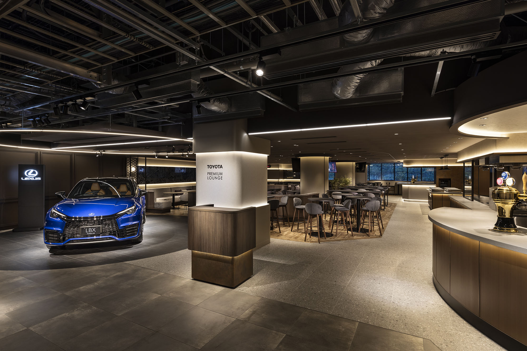 統一された世界観の中で、多彩な過ごし方が広がる空間 － オリバー 商環境プロジェクト事例