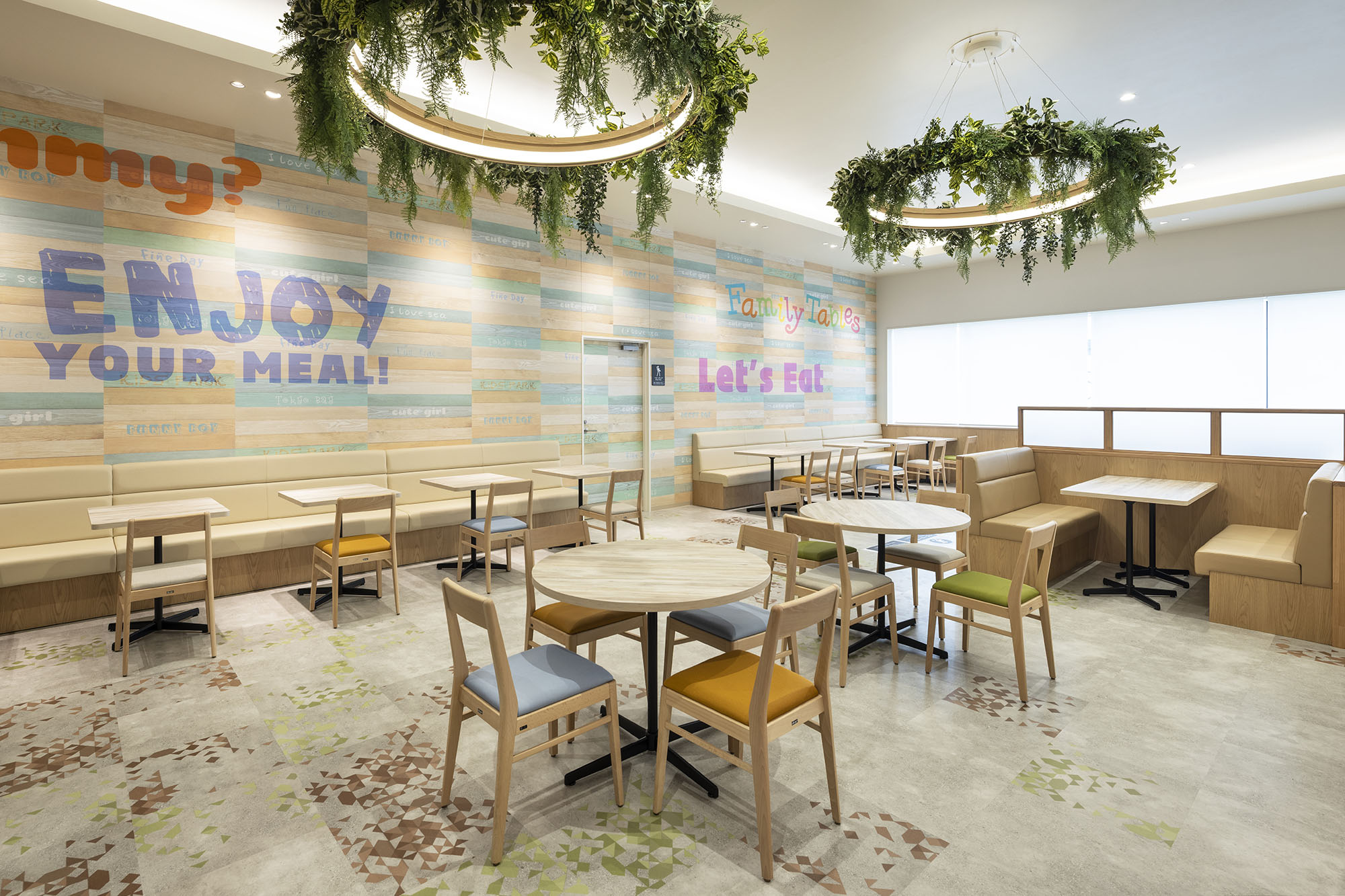 サステナブルでありながら、安全性にも配慮した空間 － オリバー 商環境プロジェクト事例