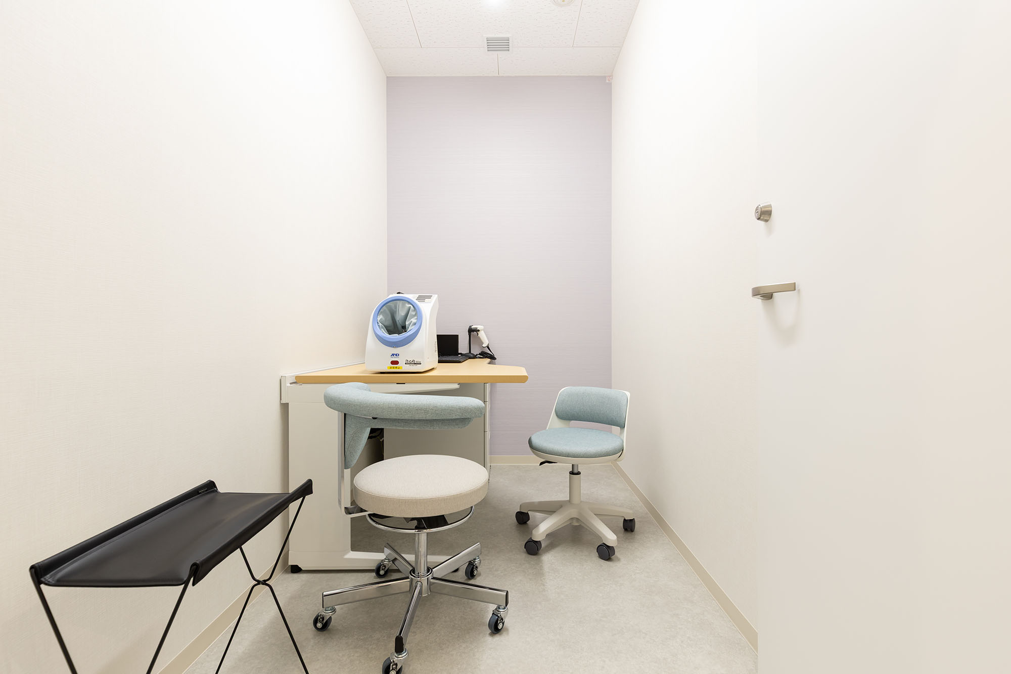 待ち時間を景色とともに、ゆったり過ごせる空間 － オリバー 医療・福祉プロジェクト事例