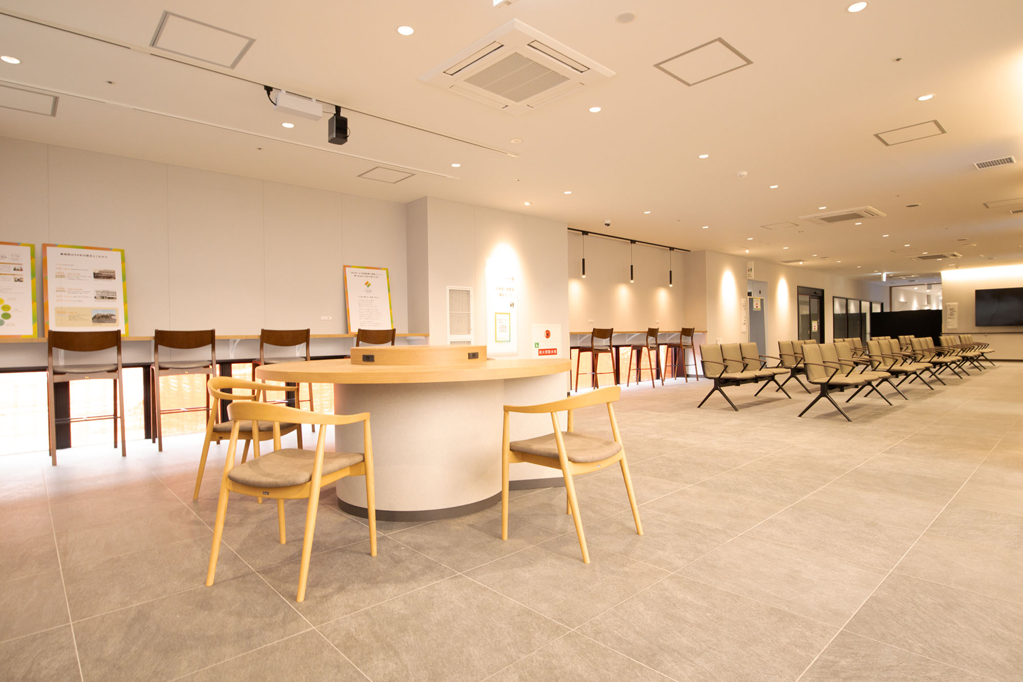 患者にも働く人にも心地よい、安心して過ごせる医療空間 － オリバー 医療・福祉プロジェクト事例