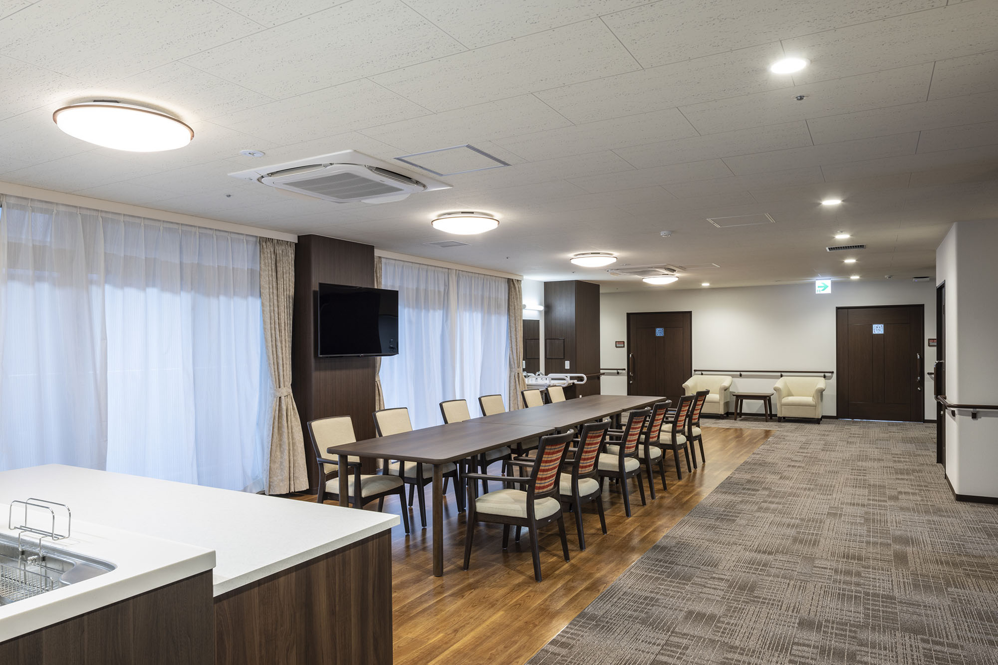 懐かしさに包まれ、心穏やかに過ごせる空間 － オリバー 医療・福祉プロジェクト事例