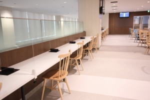 lounge_osakarousai2